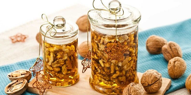 Ораси са медом - здрава храна која може повећати мушку потенцију